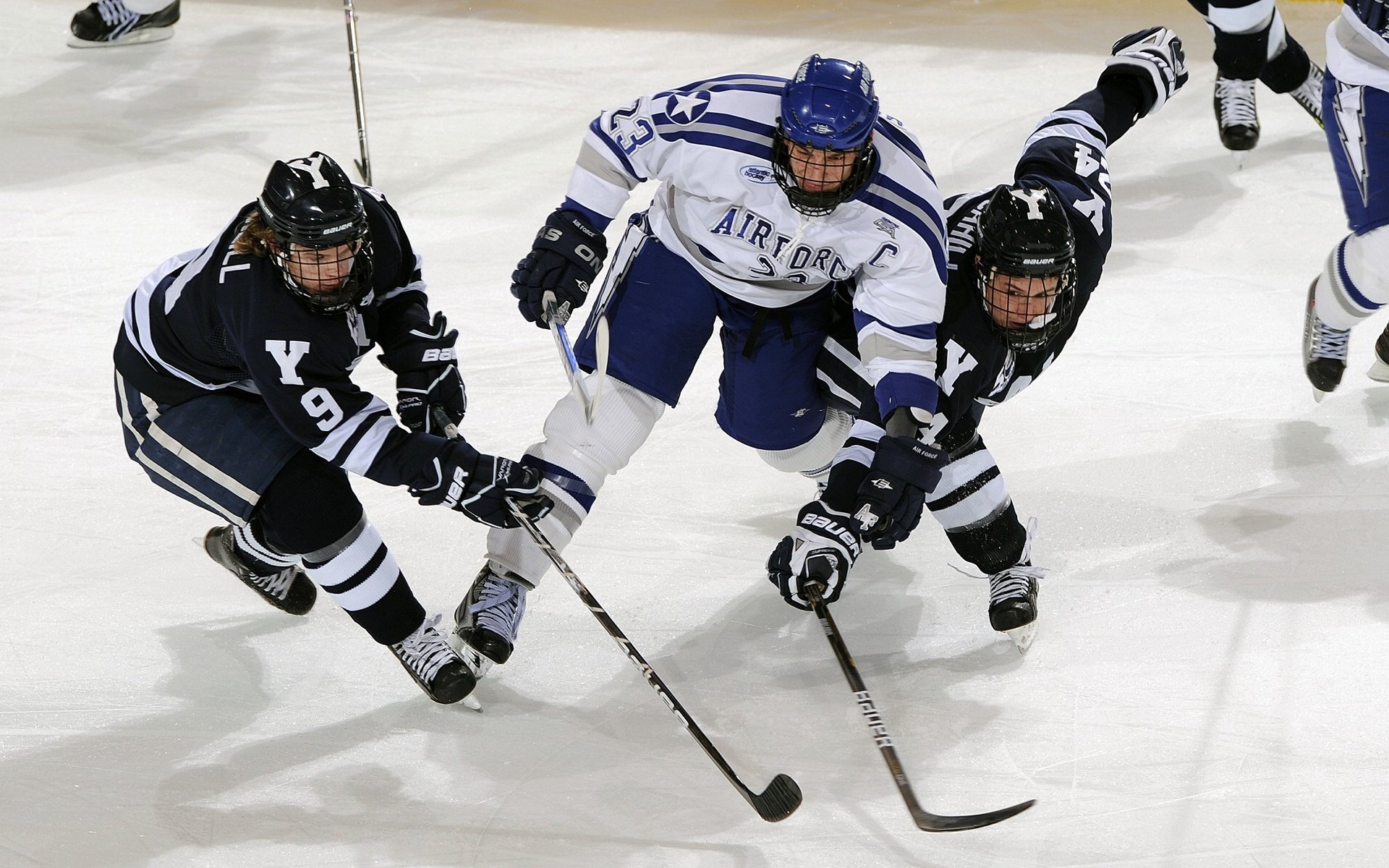 中国足球产业链“补短板”行动加快，行业高质量发展，2020中国足球产业